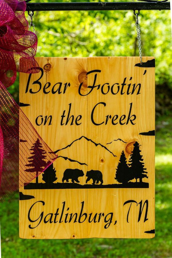 蓋特林堡Bear Footin' On The Creek别墅 外观 照片